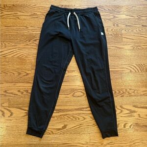 Vuori Black Joggers